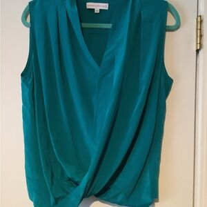Sleeveless Teal Top